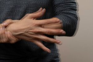 Biểu hiện của người nghiện ma túy 2 Biểu Hiện Thể Chất Của Người Nghiện Ma Túy