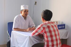 Tâm Lý Người Nghiện Ma Túy Đá Biểu Hiện, Hệ Quả và Giải Pháp 6 Trị liệu chuyên sâu và quản lý y tế