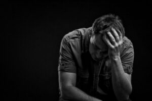 Hội Chứng Cai Là Gì? Toàn Diện Về Biểu Hiện, Cơ Chế Và Xử Trí 3 Triệu Chứng Lâm Sàng Của Hội Chứng Cai