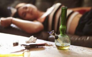 Cách giải thuốc lắc tại nhà 2 Biểu hiện khi cần giải thuốc lắc tại nhà
